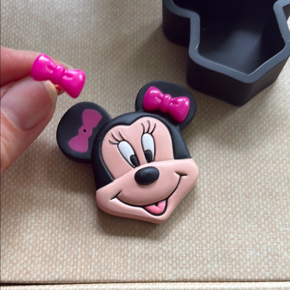 Disney Minnie Mouse Avon 3-in-1 Brooch Pierced Earrings Trinket Box Set | NIB K5